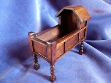 Tudor Barley Twist Legged Crib